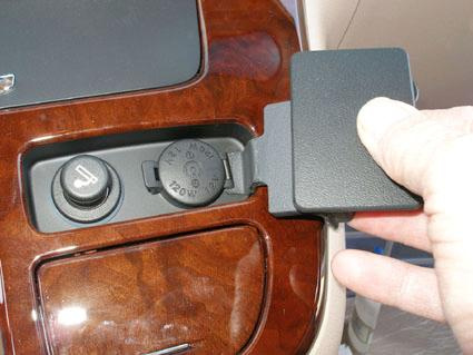 Kia Carnival 06-11, Winklig