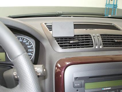 Fiat Croma 06-11, Zentriert