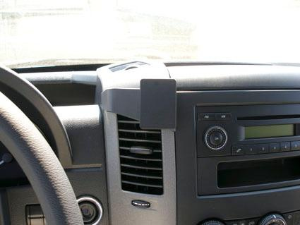 Volkswagen Crafter 07-15, Zentriert