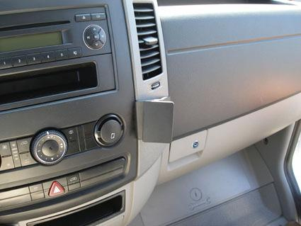 Volkswagen Crafter 07-15, Angled