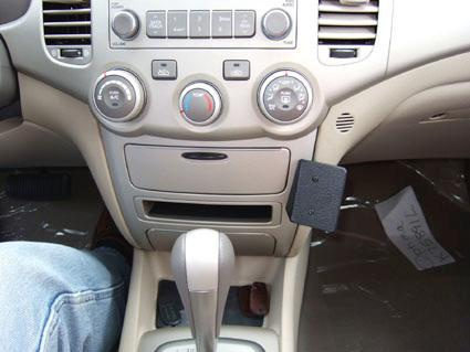 Kia Magentis 07-10, Angled