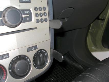 Opel Corsa 07-14, Angled