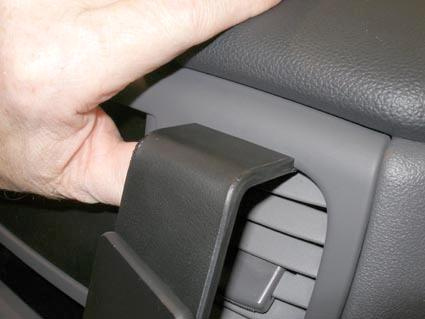 Kia Rio 06-11, Angled