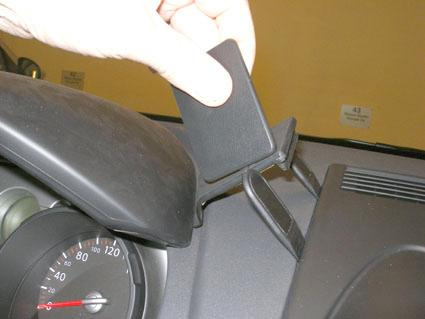 Nissan Qashqai 07-13, Zentriert