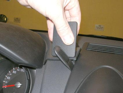 Nissan Qashqai 07-13, Zentriert