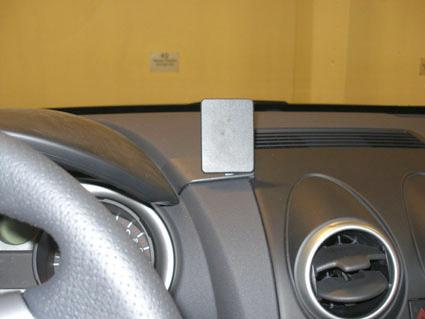 Nissan Qashqai 07-13, Zentriert