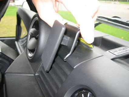 Landrover Defender 07-15, Zentriert