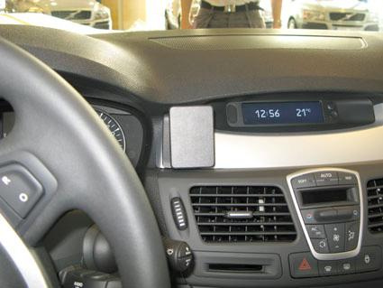 Renault Laguna 08-15, Zentriert