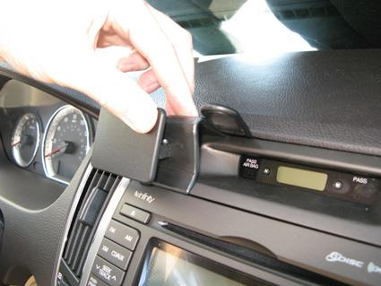 Hyundai Sonata 09-10, Zentriert