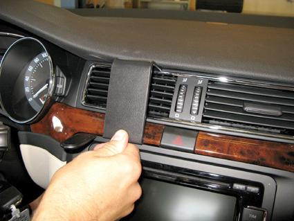 Skoda Superb 09-05, Zentriert