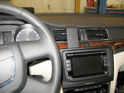 Skoda Superb 09-05, Zentriert