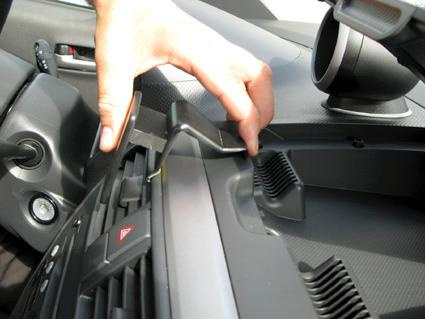 ProClip Monteringsbygel Opel Agila 08-15/Suzuki Splash 08-14, Zentriert