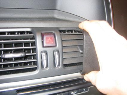 Volvo XC60 09-10, Abgewinkelt, Hoch