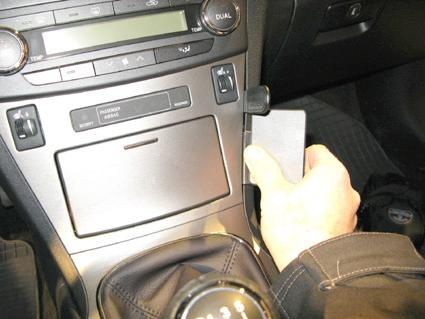 Toyota Avensis 09-15, Abgewinkelt