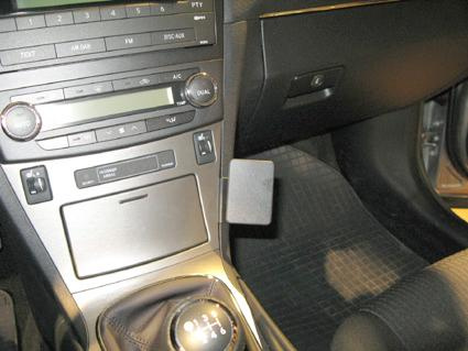 Toyota Avensis 09-15, Abgewinkelt