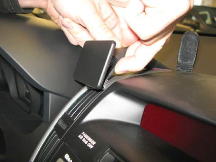 Kia Ceed 10-12, Zentriert
