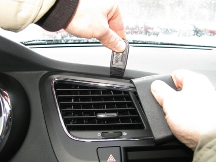 Brodit ProClip, Peugeot 5008 10-17