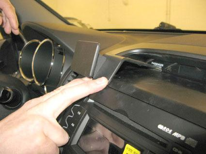 Kia Sorento 10-12, Zentriert