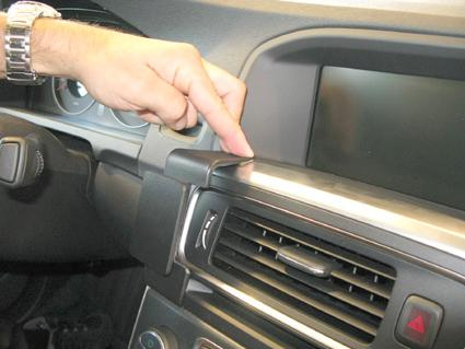 Volvo S60 11-15, Zentriert