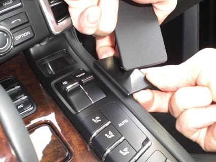 Brodit ProClip, Porsche Cayenne 11-18