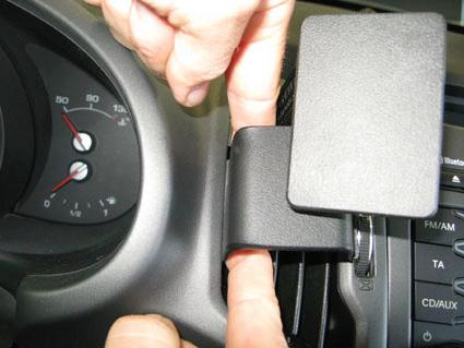 Kia Sportage 11-15, zentriert