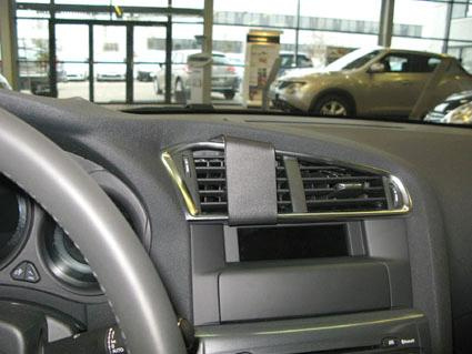 Citroen C4 II 11-15, zentriert