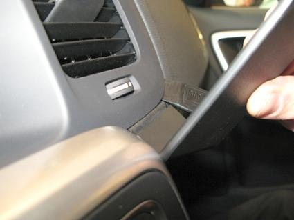 Volvo S60 11-15, angewinkelt, hoch
