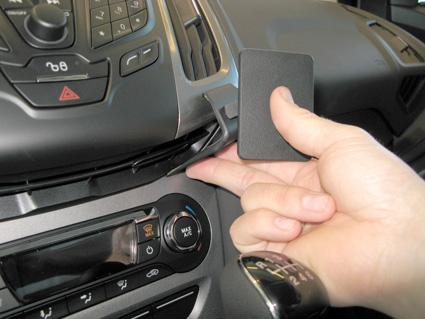 Ford Focus 11-15, angewinkelt