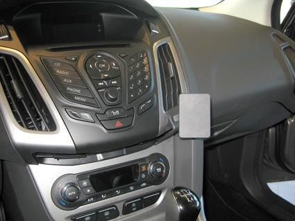 Ford Focus 11-15, angewinkelt