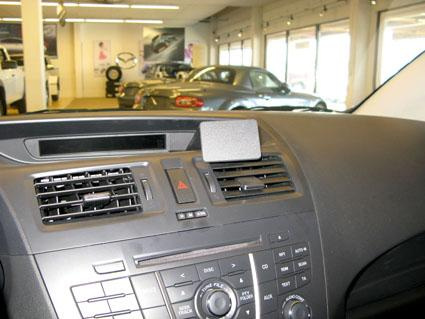 Mazda 5 11-15, zentriert