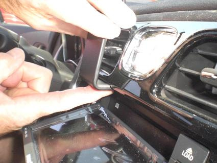 ProClip Montagehalterung Chrysler 200/Chrysler 200 Convertible 11-14, Zentriert