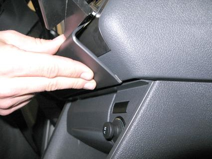 Volkswagen Caddy 04-15, Abgewinkelt