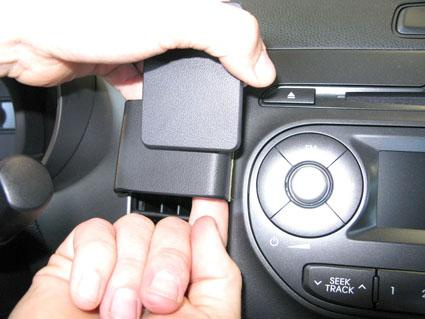 Kia Picanto 12-15, Zentriert