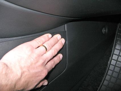 Kia Ceed 12-15, Abgewinkelt