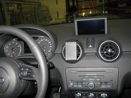Audi A1 11-15, Mitte