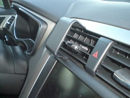 Ford Mondeo 15-, zentriert