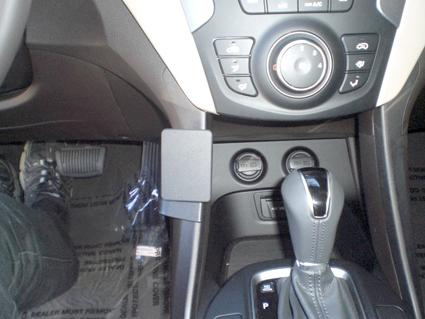 Hyundai Santa Fe 13-15, zentriert