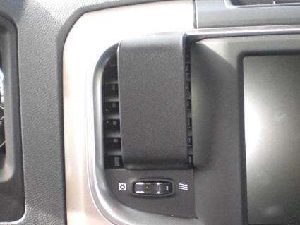 Dodge Ram Pick Up 13-15, zentriert