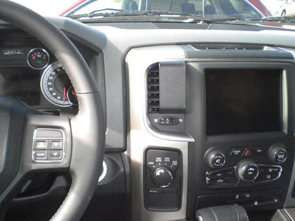 Dodge Ram Pick Up 13-15, zentriert