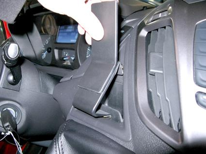 Ford Transit 14-15, zentriert