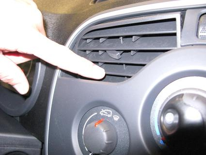 ProClip-Montagehalterung Renault Kangoo 13-15, zentriert
