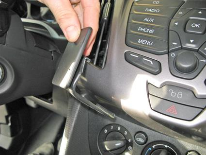 Ford Transit Connect/Tourneo Connect 14-15, zentriert