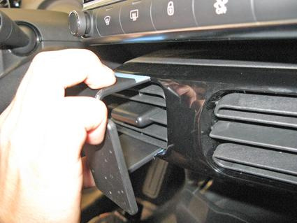 Citroen C4 Cacus 15-, Zentriert