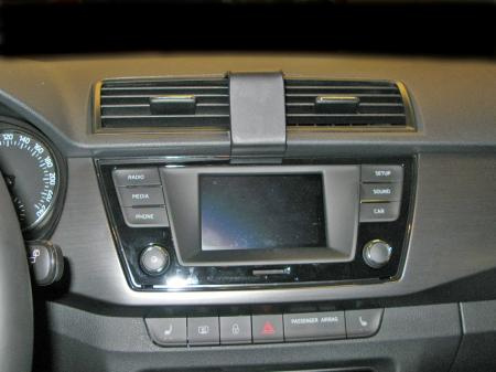Skoda Fabia 15-, Zentriert