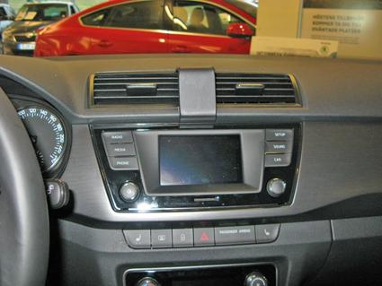 Skoda Fabia 15-, Zentriert