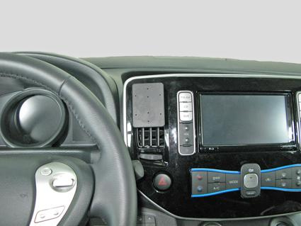Brodit ProClip Montagehalterung Nissan NV200 15-15, Zentriert