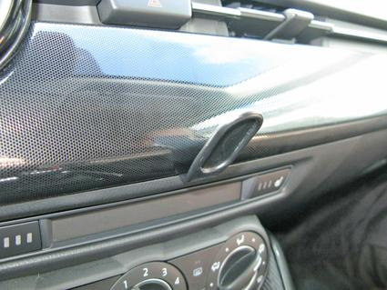 Brodit ProClip Montagehalterung Mazda 2 15-15, Zentriert