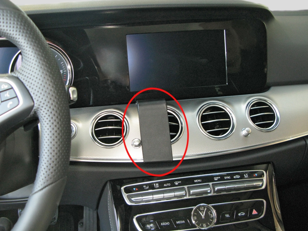 Brodit ProClip, Mercedes Benz E-Klasse, Limousine/Kombi 17