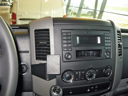 Brodit ProClip, Mercedes Benz Sprinter 07-18