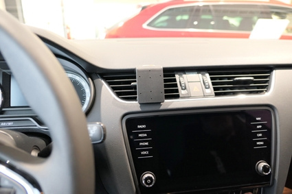 Brodit ProClip, Skoda Octavia III 18-21